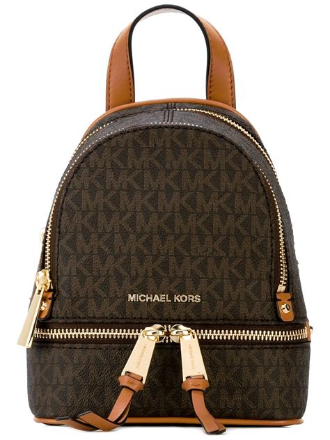 michael kors klein portemonnee|Michael Kors mini backpack.